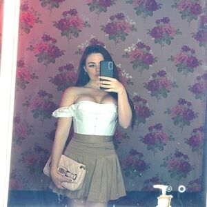 Meet your Posher, Shannon